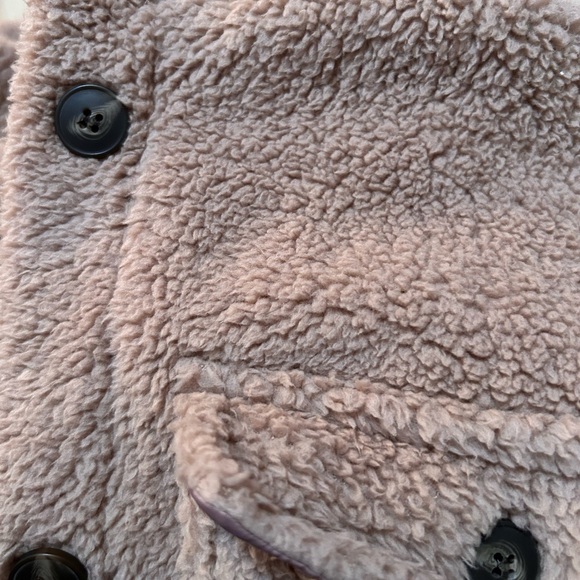 Teddy bear button down - Picture 3 of 4